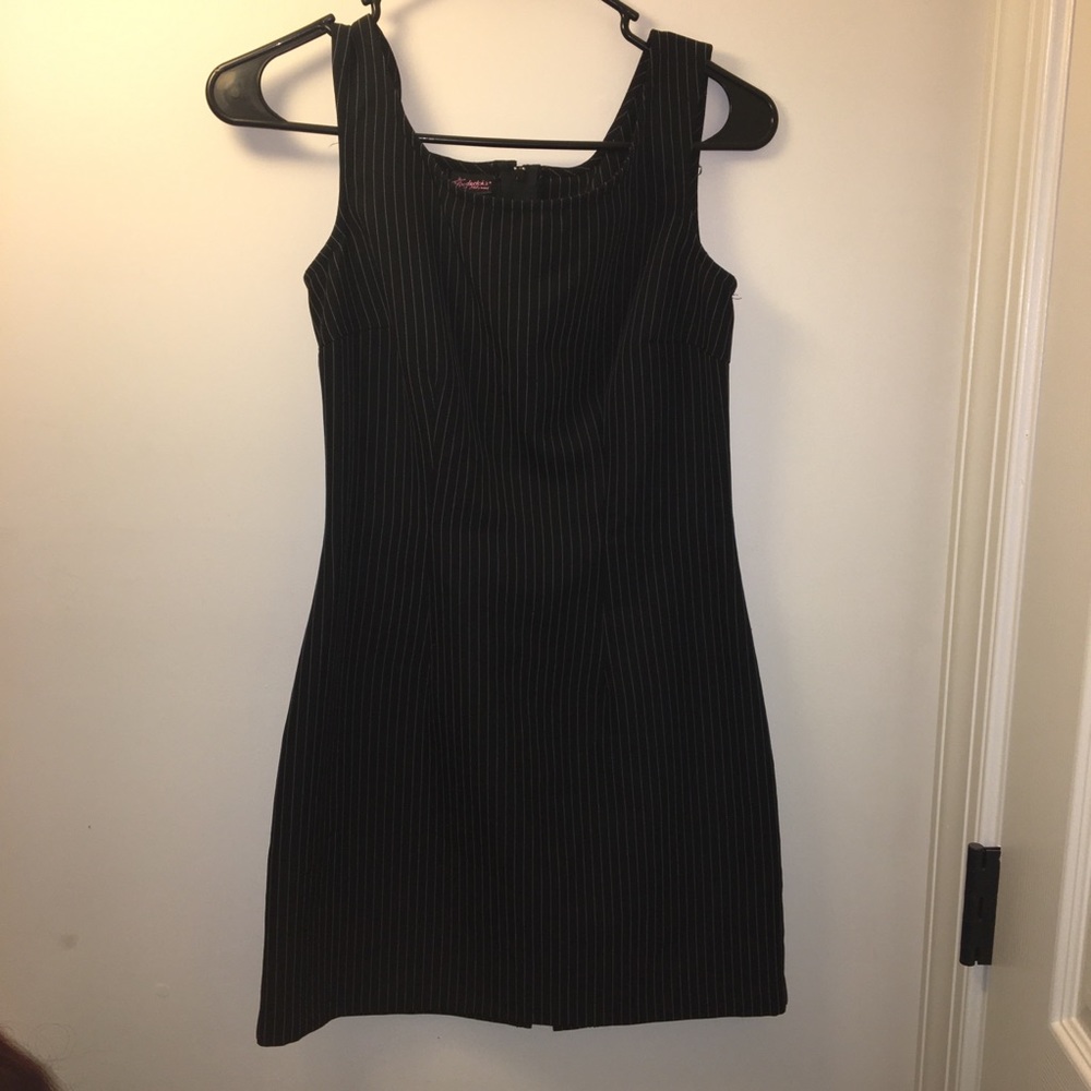 Black classy dress